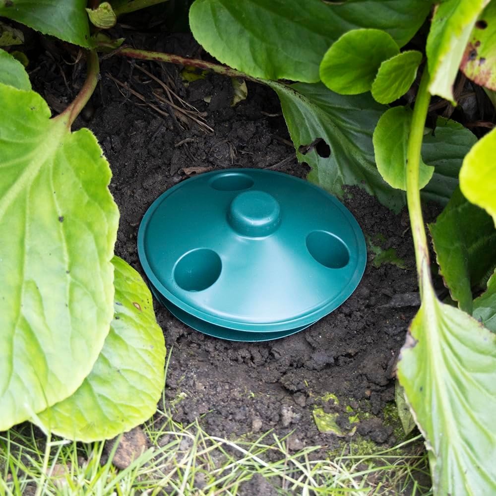 Defenders Slug Away Baited Traps - Twin Pack