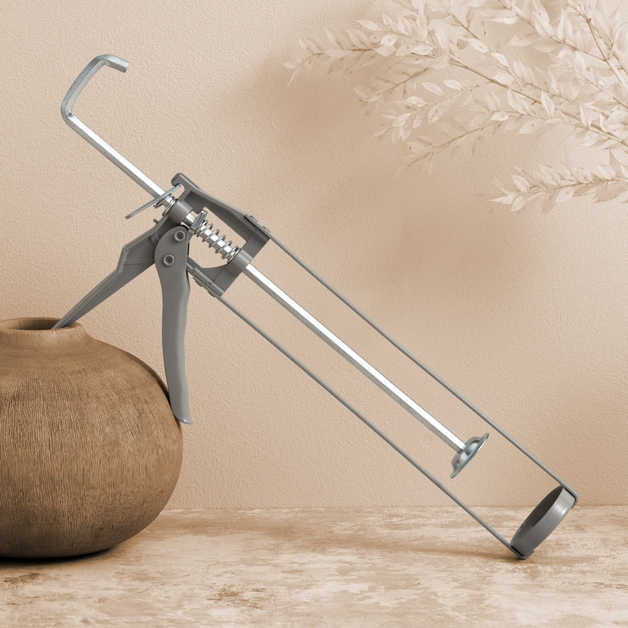 Harris Essential Caulking Gun