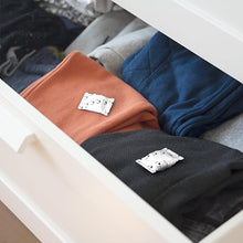 Rentokil Moth Balls Pack 20