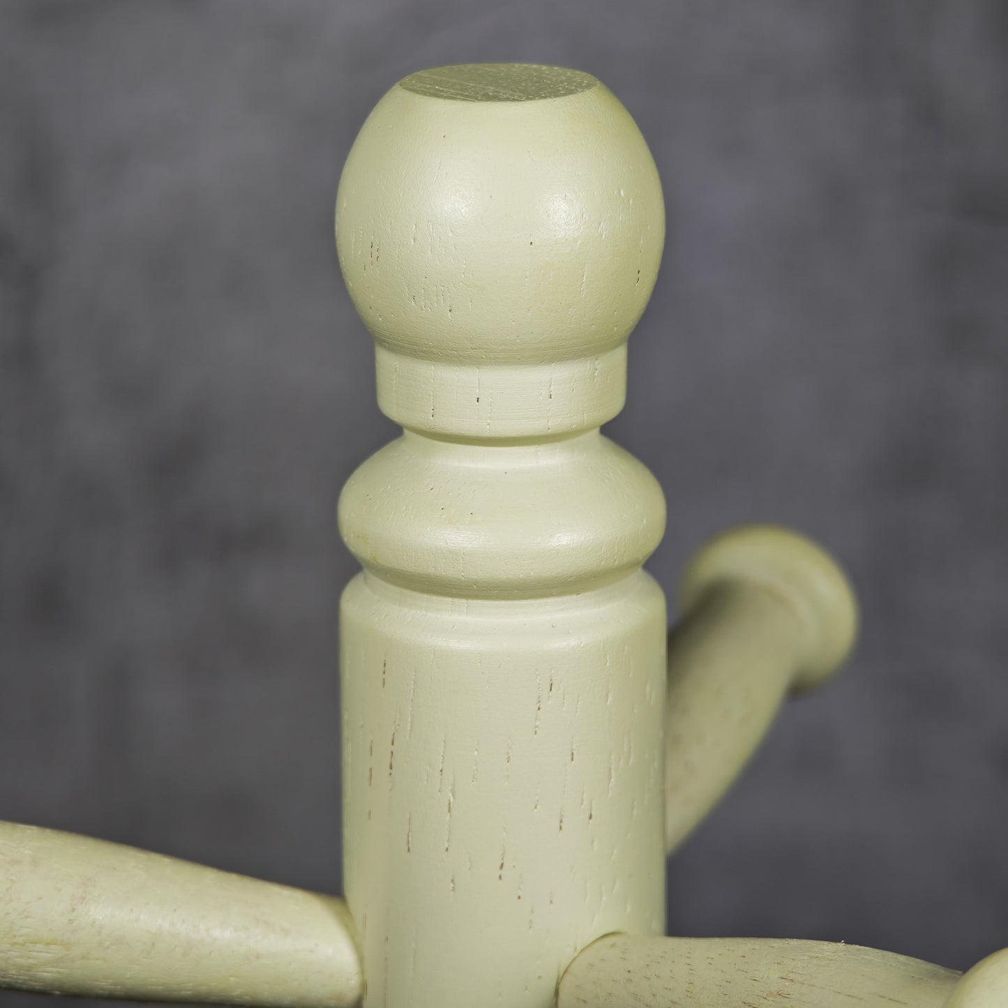 Apollo Beech Wood Mug Tree - Cream